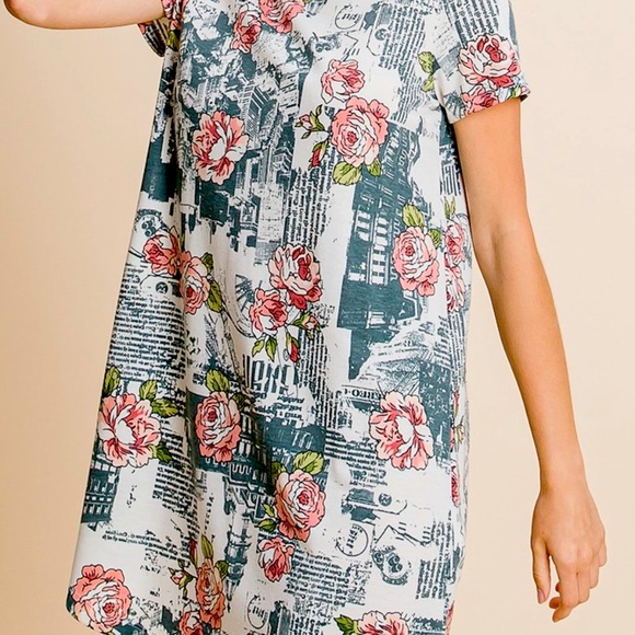 VIAMOR Rustic print Ivory Large Short Sleeve Crew Neck Floral Mid-Thigh T-Dress - Picture 7 of 7